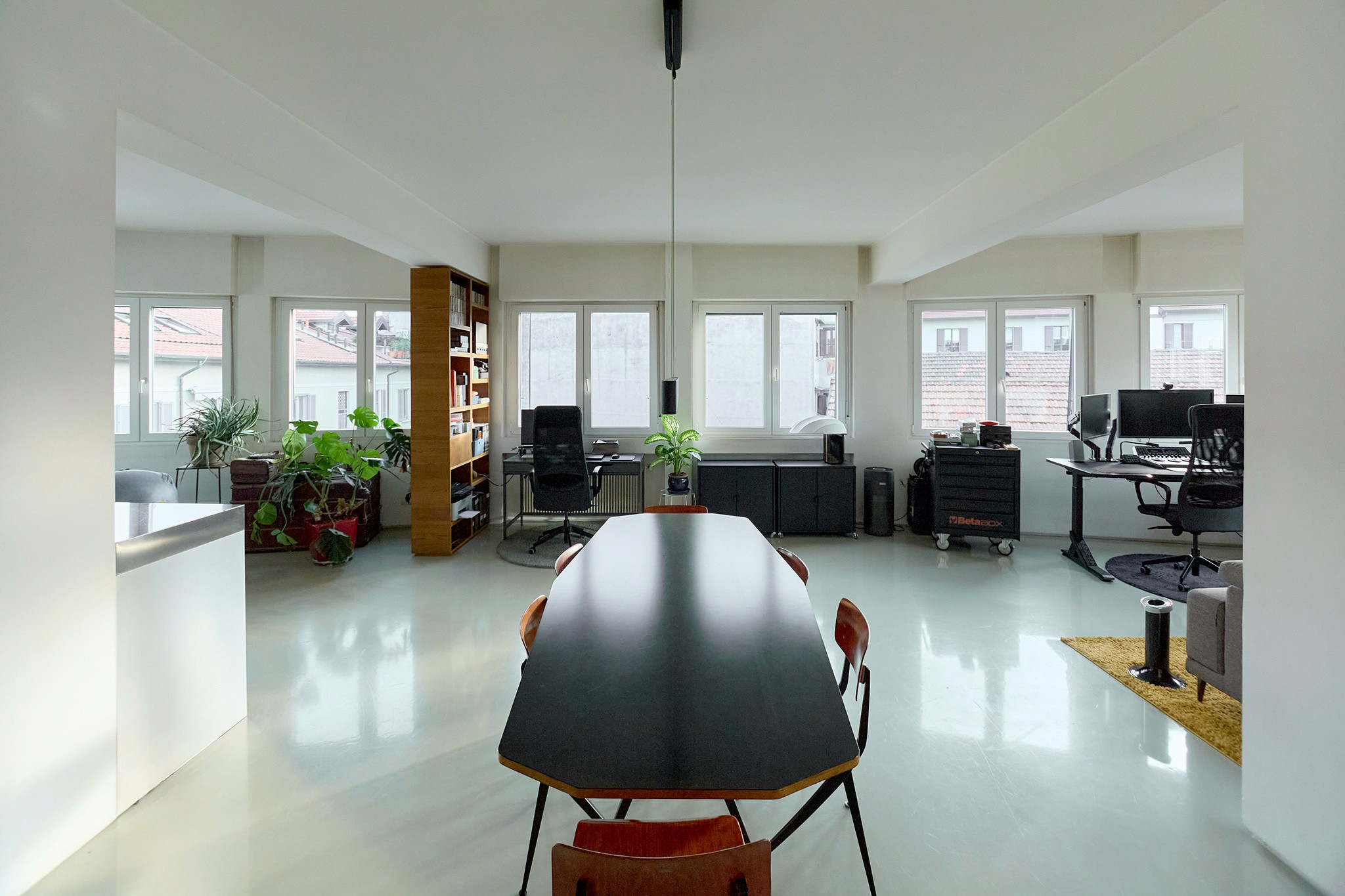 Appartamento Open Space all'ultimo piano a Milano — foto 1 di 36